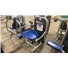Image 2 : LIFE FITNESS COMMERCIAL SEATED LEG EXTENSION MACHINE