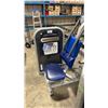 Image 2 : LIFE FITNESS COMMERCIAL SEATED AB CRUNCH MACHINE
