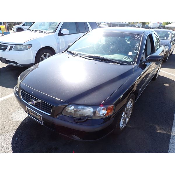 2004 Volvo S60 RUNS WITH MECHANICAL PROBLEMS