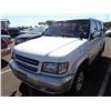 Image 1 : 2000 Isuzu Trooper RUNS WITH MECHANICAL PROBLEMS