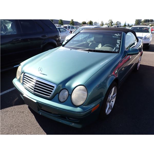 1999 Mercedes-Benz CLK320