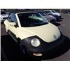 Image 2 : 2005 Volkswagen New Beetle