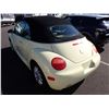 Image 4 : 2005 Volkswagen New Beetle