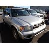 Image 2 : 2002 Nissan Pathfinder