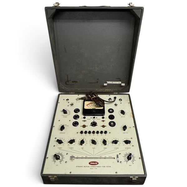 Mid-1950s Philco Model 9100 Dynamic Mutual Conductance Vacuum Tube Tester in Case