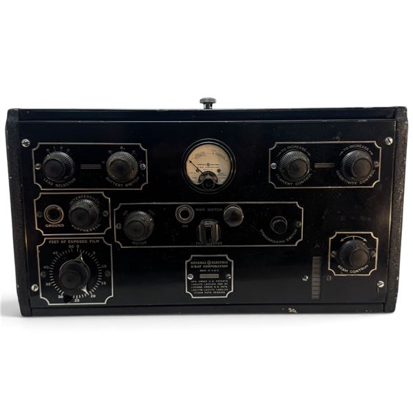 General Electric X-Ray Corp. Model B Type 5 Portable Cardiograph & Film Recorder, Chicago