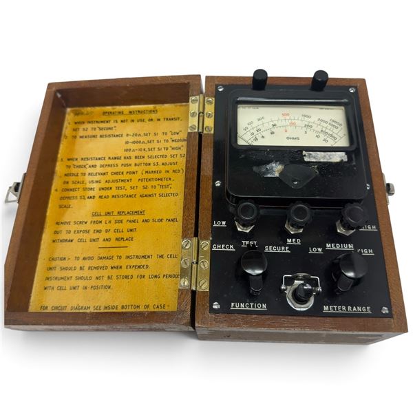 British MOS/ARDE HME.140 Safety Multi-Range Ohmmeter in Fitted Wood Case, 1958