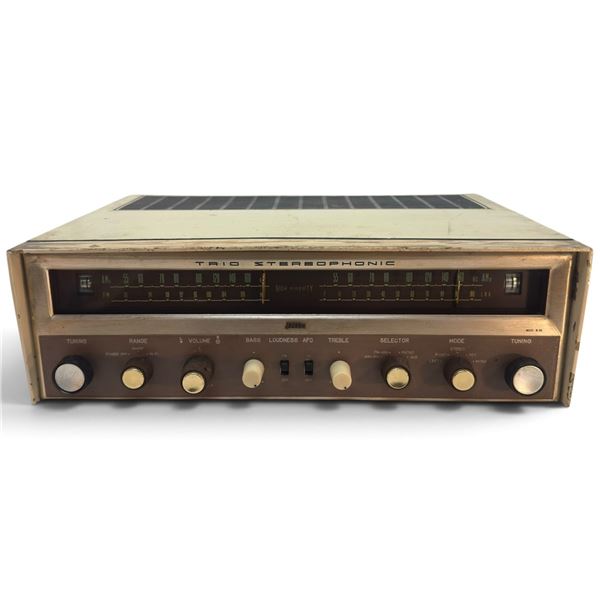 Circa 1960 Trio W-35 AM/FM-AM Stereo Tube Tuner-Amplifier in Gold-Tone Cabinet