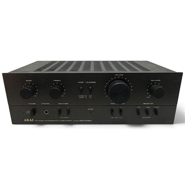 Akai AM-2250 Black Stereo Integrated Amplifier, 25W/Channel, Japan, 1978-80