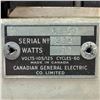 Image 3 : Canadian General Electric KL-50 Wood Cabinet Superheterodyne Tube Radio, 1939-1940