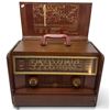 Image 1 : Circa 1954 Hallicrafters Canada TW-600C World-Wide 4-Band Portable Tube Radio