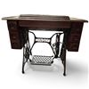 Image 3 : 1914 Singer Model 115 Treadle Sewing Machine in Six-Drawer Cabinet