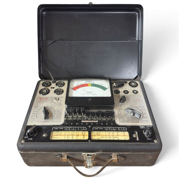 1951 Triplett Model 3413A Portable Vacuum Tube Tester with Speed-Roll Chart & Case