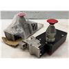 Image 3 : (2) Fortress #NO2T6SE431T03500D1D1GM / ITM-00091495 amGard Safety Interlock Switches