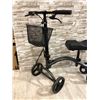 Image 4 : Steerable Knee Walker / Knee Scooter