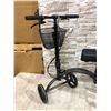 Image 8 : Steerable Knee Walker / Knee Scooter