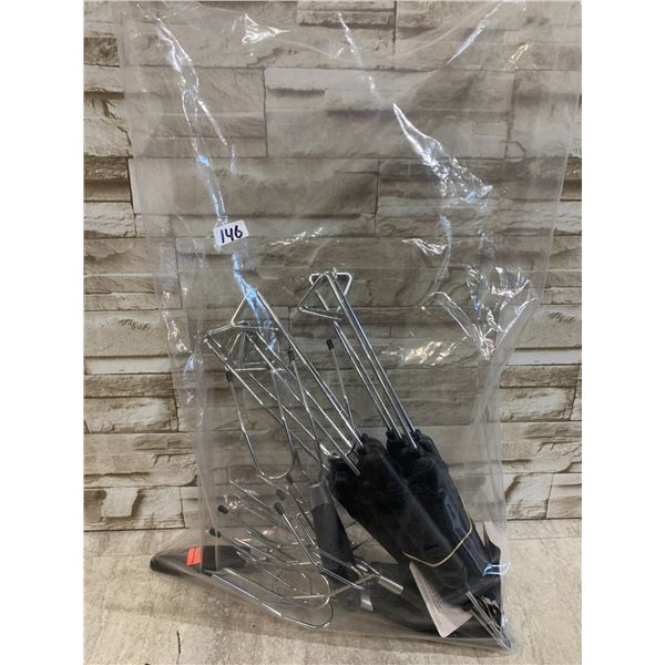 Lot Of 6 Turkey Flippers & 5 Tongs