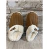 Image 1 : Brown Slippers With White Fuzz