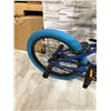Image 11 : Blue Avigo Extreme BMX Bike