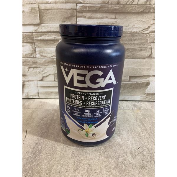 Vega Performance Protein + Recovery Plant Based Protein Powder - Creamy Vanilla Flavour