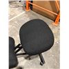 Image 2 : Ergonomic Kneeling Chair