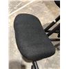 Image 3 : Ergonomic Kneeling Chair