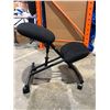 Image 4 : Ergonomic Kneeling Chair