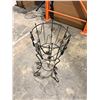 Image 2 : Wrought Iron Plant Stand