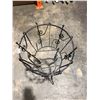 Image 4 : Wrought Iron Plant Stand