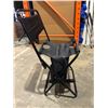 Image 2 : Folding Chair With An Integraded Cooler Bag