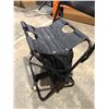 Image 4 : Folding Chair With An Integraded Cooler Bag