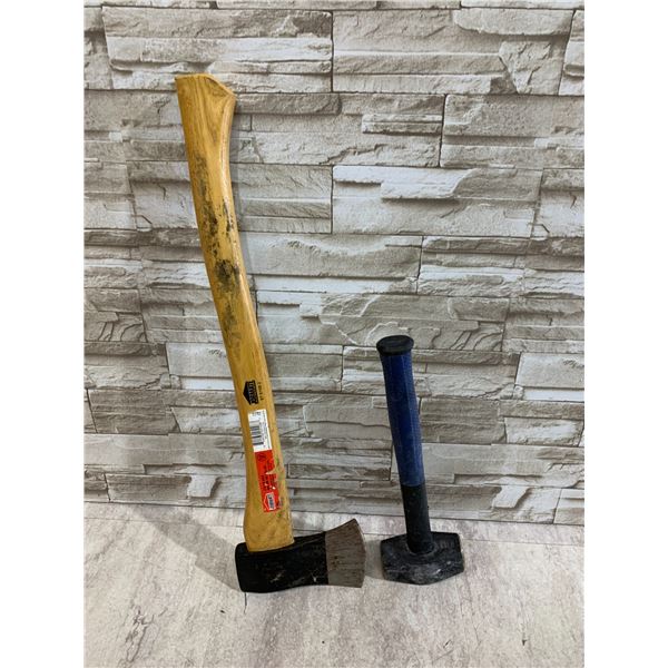 Lot Of 2 Tools - 1 Jobmate 2 1/4 lb 1.0kg Axe & 1 Small Sledge Hammer