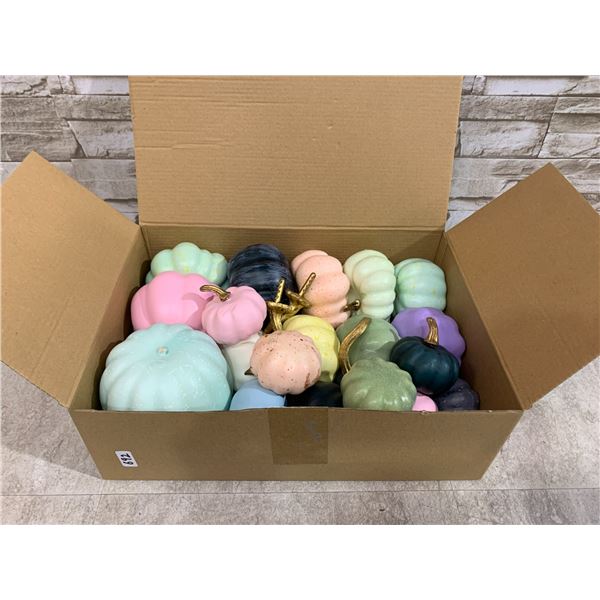 19 PCS - Artificial Colour Mixed Faux Foam Assorted Pumpkins