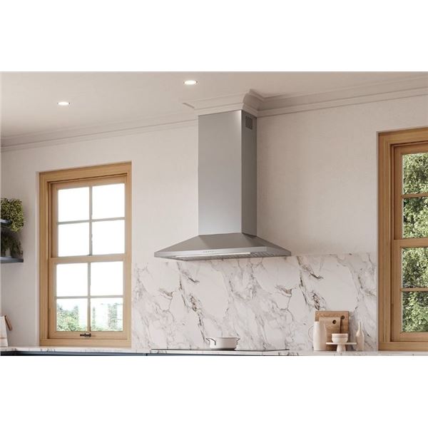 BNIB - Falmec 36" NRS Vulcano Evo Wall Hood, RV: $2,469, Halogen Lights, 600 CFM, 3-Speed Control, S