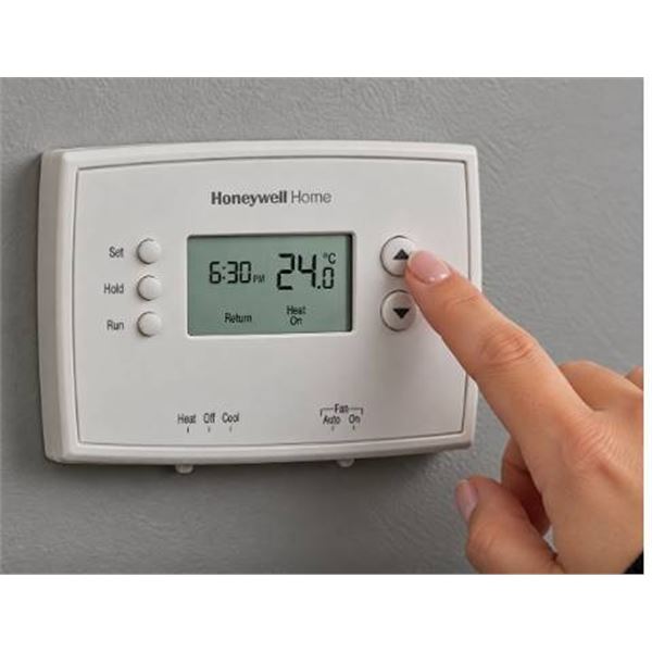 Honeywell RTH221B Programmable Thermostat