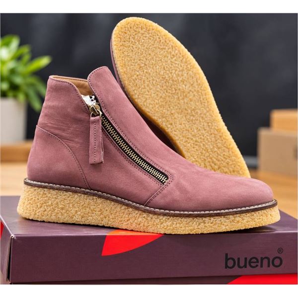 Bueno Phoenix Dark Wine Nubuck Boots Size 38