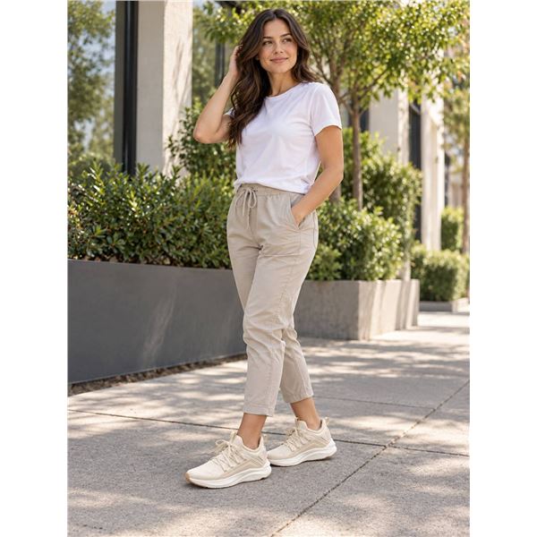 Puma Women's Beige Trainers US 8 New In Box