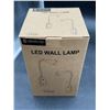Image 2 : Deeloop LED Wall Lamp 2 Pack, Dimmable, USB