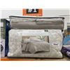 Image 2 : Jennifer Adams King Comforter Set 6 Piece