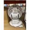 Image 4 : WOOZOO White Oscillating Table Fan Remote