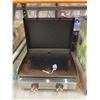 Image 4 : Blackstone 2-Burner Tabletop Gas Griddle