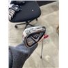Image 21 : Callaway Edge Golf Club Set With Headcovers