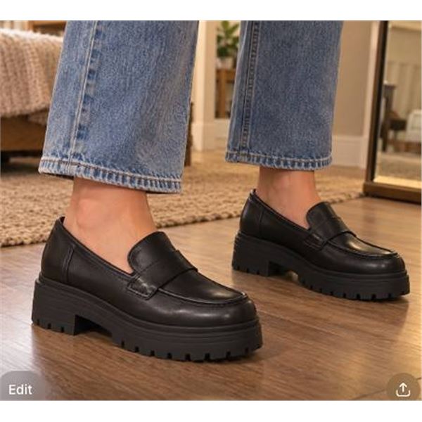 Steve Madden Black Loafer Shoes Size 8