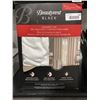 Image 3 : Beautyrest Black 100% Blackout Curtain 2 Panels