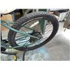 Image 9 : IGO Electric Mountain Bike With CST Rock Hawk Tires tested working with charger