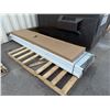 Image 3 : 7ft x 9 ft Garage Door with Hardware