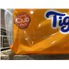 Image 3 : Royale Tiger Towel 12-Pack Paper Towels Club Pack