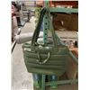 Image 2 : Green Puffer Tote Bag with Removable Strap
