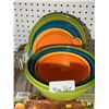 Image 4 : Handi-foil Pans, 8pc Plastic Bowl Set, 3 Roasters