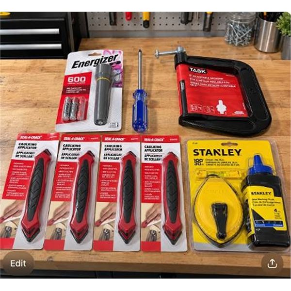 Hand Tool Lot: Utility Knives, Tape, Hacksaw